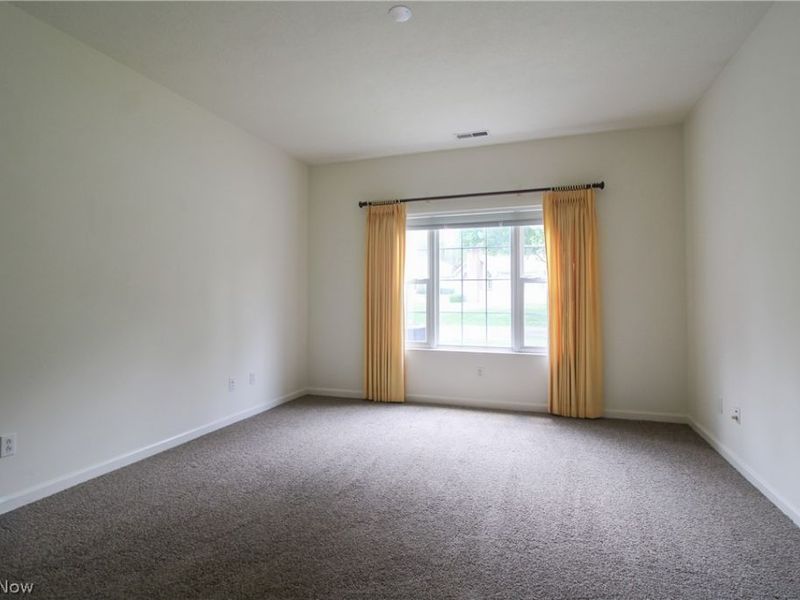 5645 Clingan Road, Unit 7B, Struthers, OH 44471 Photo 14