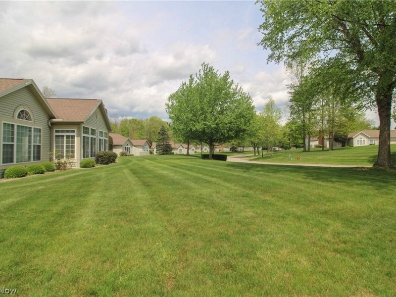 5645 Clingan Road, Unit 7B, Struthers, OH 44471 Photo 32