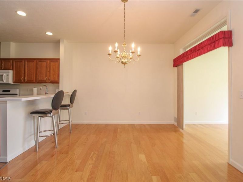 5645 Clingan Road, Unit 7B, Struthers, OH 44471 Photo 7