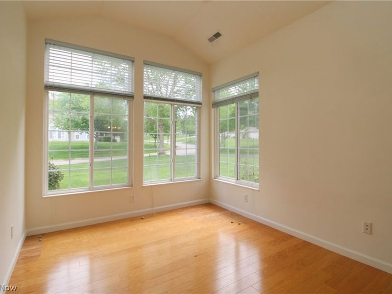 5645 Clingan Road, Unit 7B, Struthers, OH 44471 Photo 8