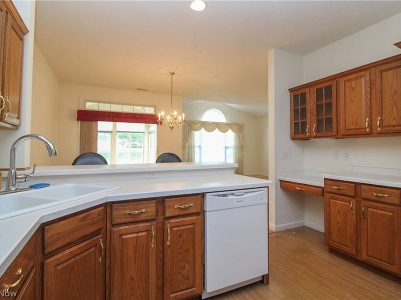 5645 Clingan Road, Unit 7B, Struthers, OH 44471 Photo 9