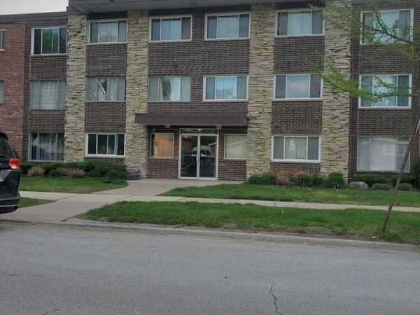 10210 Washington Avenue , Unit 306, Oak Lawn, IL 60453