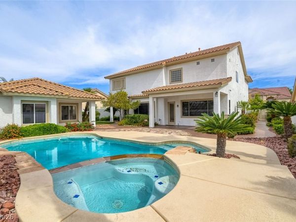 9655 Phoenician Avenue , Las Vegas, NV 89147