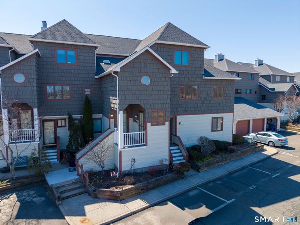 2 Old Town, Unit 25, East Haven, CT 06512