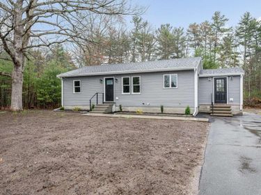 4 Tina Avenue, Pelham, NH 03076