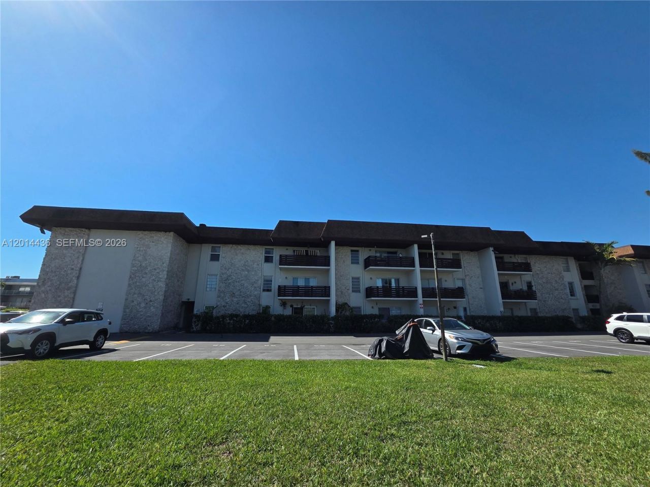 7477 SW 82nd St , Unit C115, Miami, FL 33143 Photo