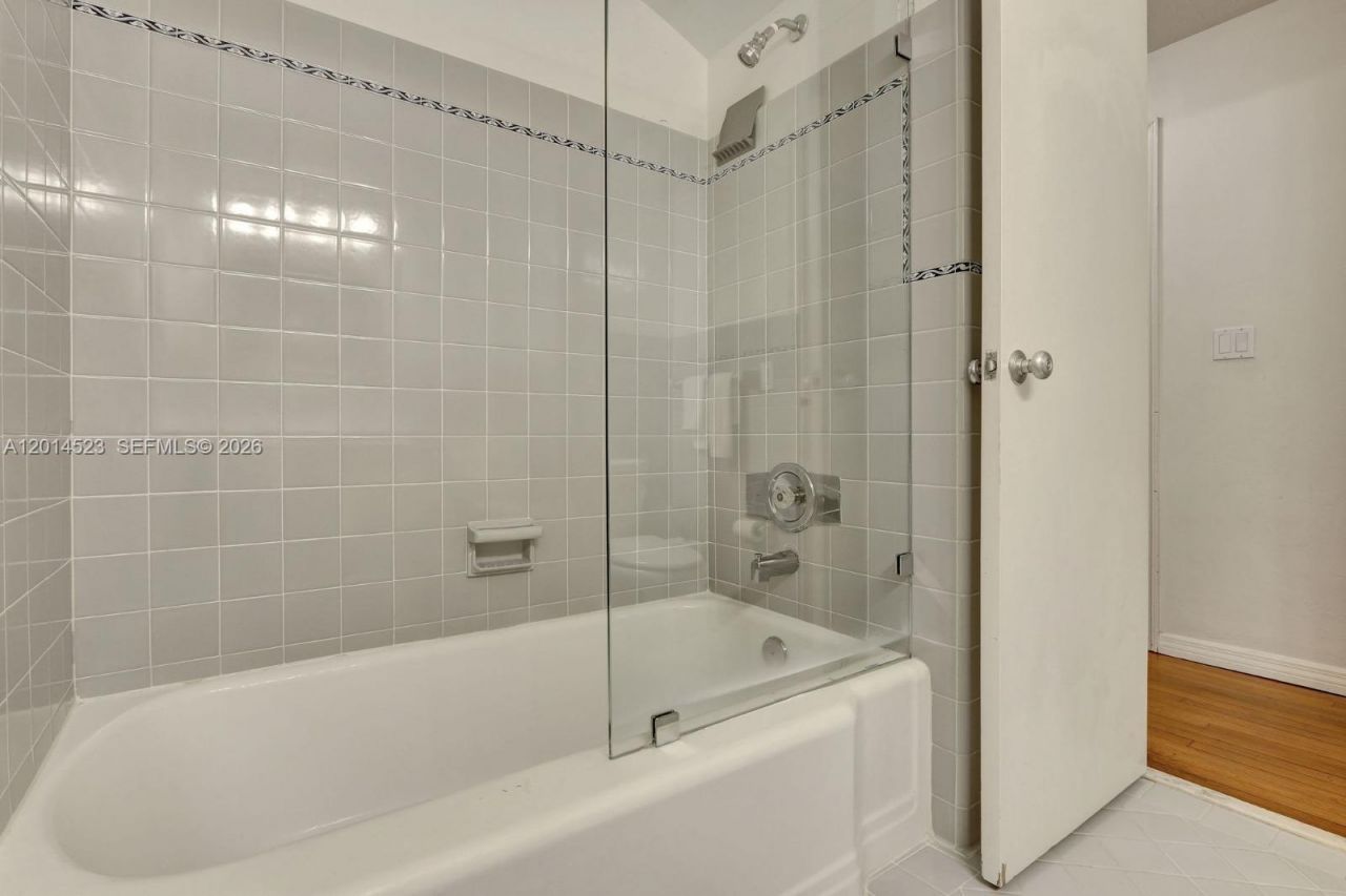 6255 SW 92nd St, Pinecrest, FL 33156 Photo