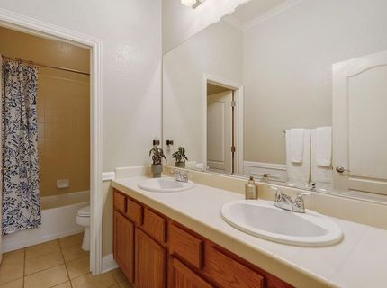 1860 Greywood Cir, Roseville, CA 95747 Photo