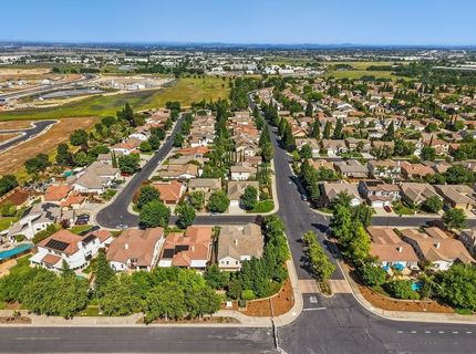 1860 Greywood Cir, Roseville, CA 95747 Photo