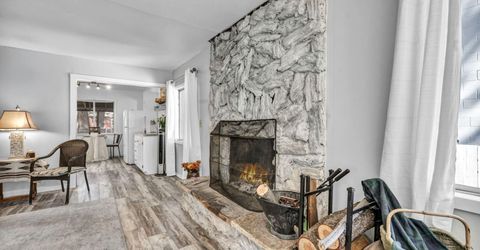 1084 Juniper Avenue, South Lake Tahoe, CA 96150 Photo