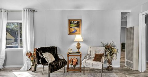 1084 Juniper Avenue, South Lake Tahoe, CA 96150 Photo