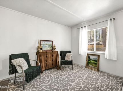 1084 Juniper Avenue, South Lake Tahoe, CA 96150 Photo