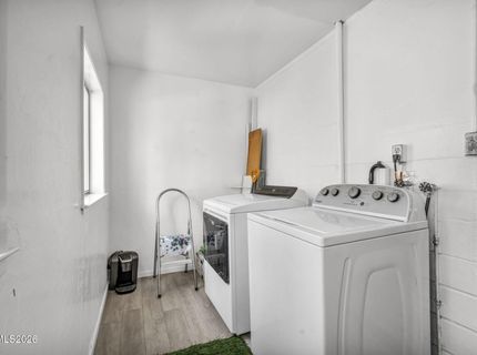1084 Juniper Avenue, South Lake Tahoe, CA 96150 Photo