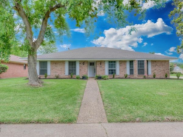 600 Rock Hollow Drive, Shreveport, LA 71115