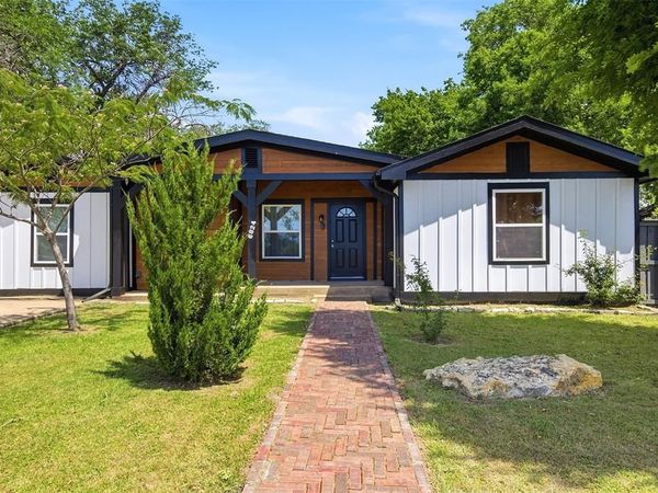 6824 Lakeside Drive , Lake Worth, TX 76135