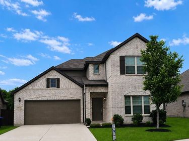 8941 Lantana Meadow Drive, Fort Worth, TX 76131