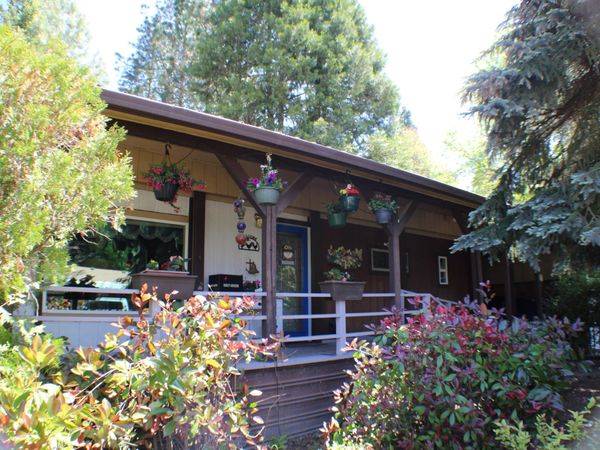 6226 E Evans Creek Road, Unit 12, Rogue River, OR 97537