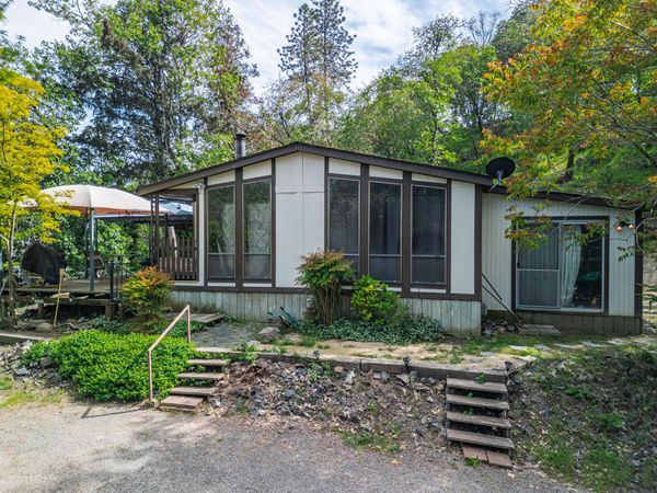 767 Bailey Drive, Grants Pass, OR 97527
