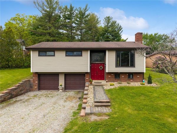 4137 Cambridge , Irwin, PA 15642