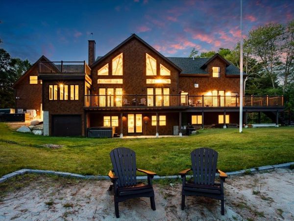 145 Hanson Drive, Moultonborough, NH 03254