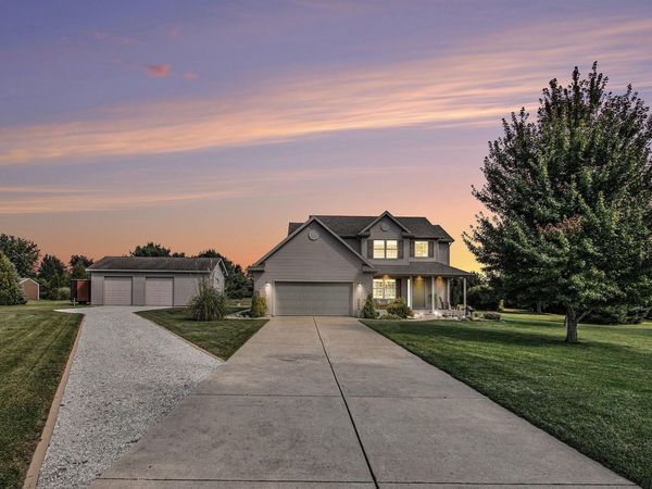 1139 S 500 W , La Porte, IN 46350