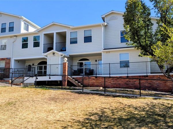 1650 S Deframe Street , Unit B5, Lakewood, CO 80228