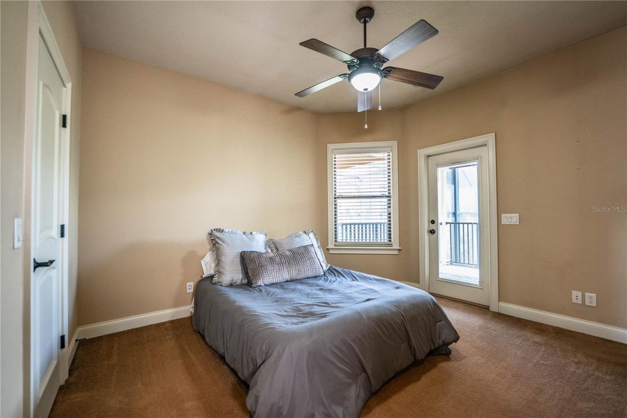 6739 Eagle Ridge Boulevard, Lakeland, FL 33813 Photo