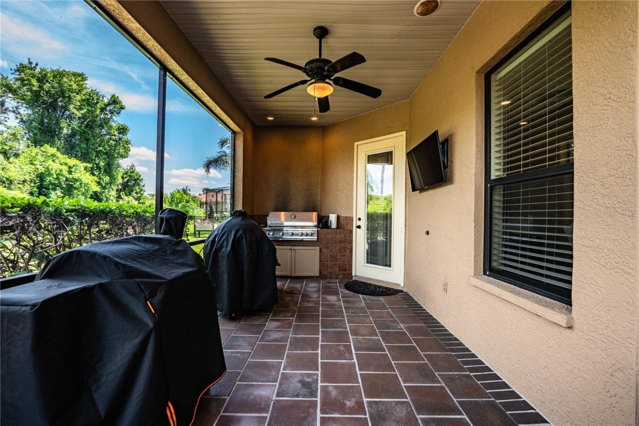 6739 Eagle Ridge Boulevard, Lakeland, FL 33813 Photo