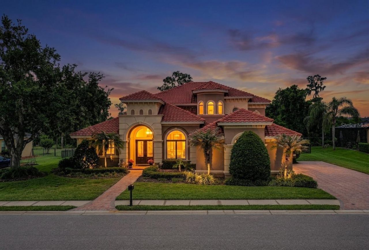 6739 Eagle Ridge Boulevard, Lakeland, FL 33813 Photo