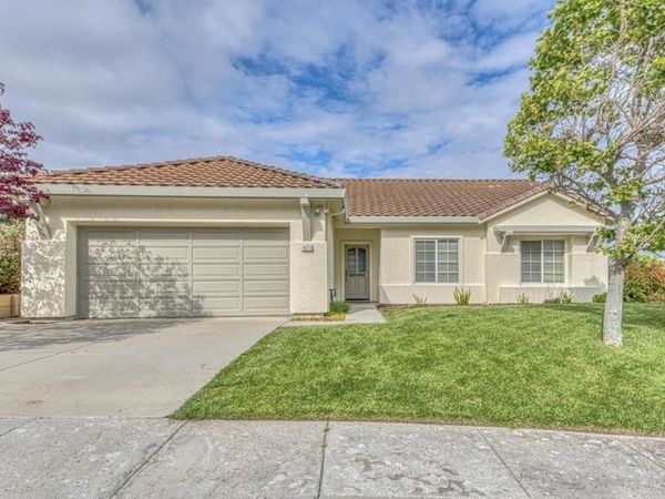 18223 Viewcrest Lane, Salinas, CA 93908