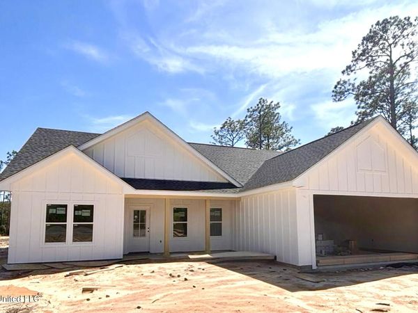 3695 Rocky Hill Dedeaux Road, Kiln, MS 39556