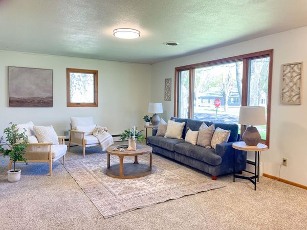 1404 15th Street E, Glencoe, MN 55336