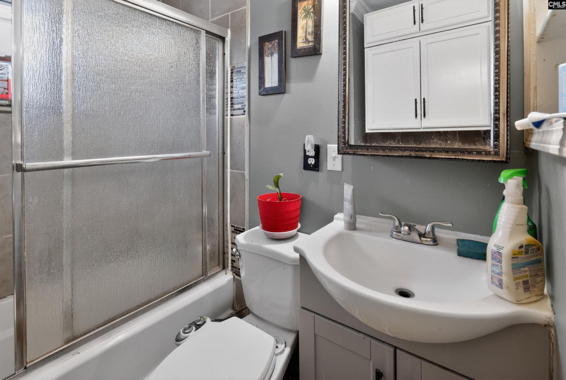 305 Adams Road Photo 21