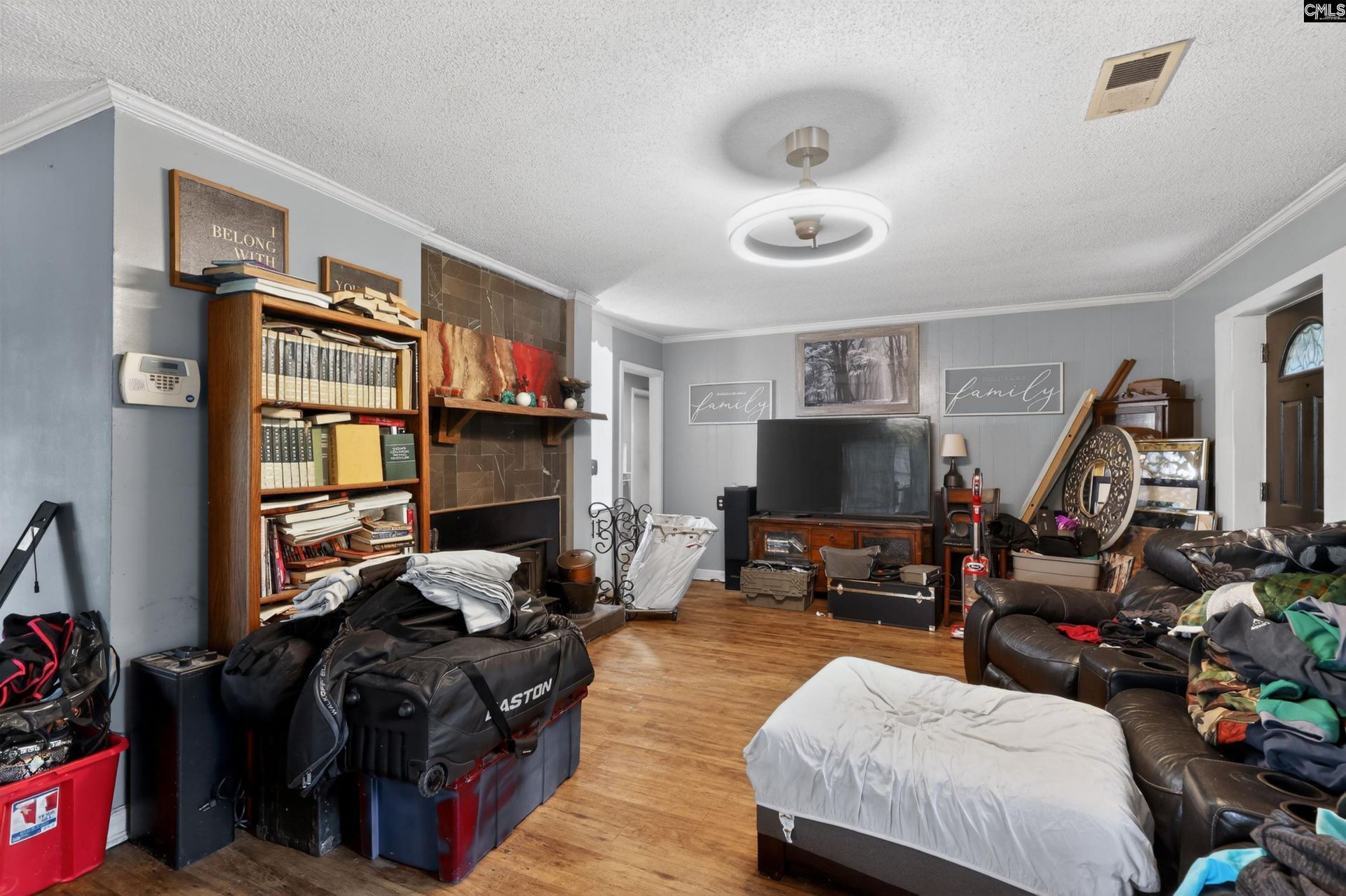 305 Adams Road Photo 7
