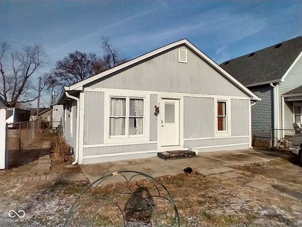 3330 S Mooresville Road, Indianapolis, IN 46221