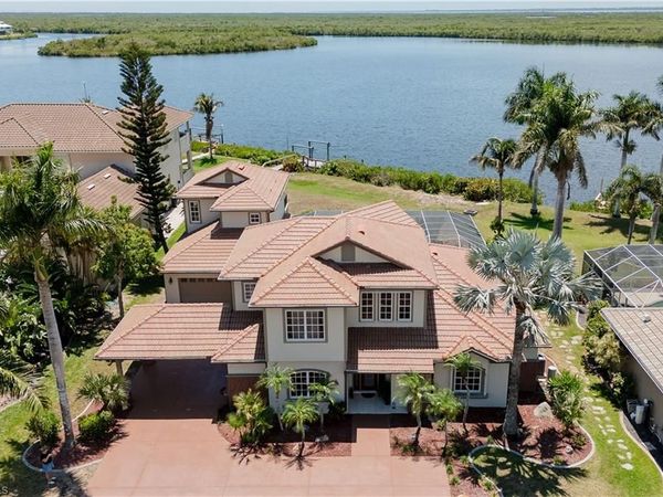 17501 Ohara DR, PORT CHARLOTTE, FL 33948
