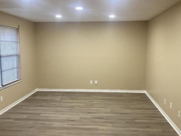 467 LOMBARD Street, Unit 2C, Orange Park, FL 32073
