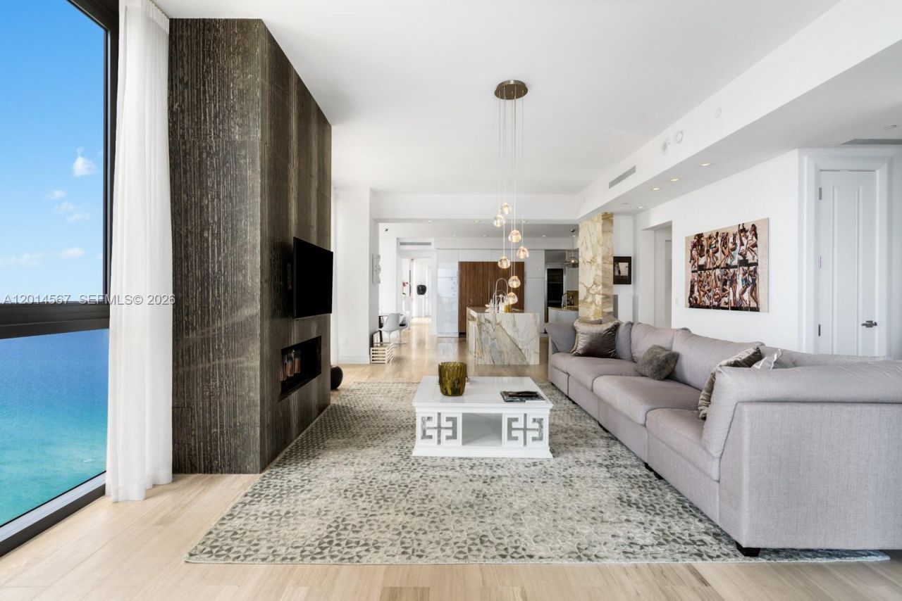 17749 Collins Ave , Unit 3101, Sunny Isles Beach, FL 33160 Photo