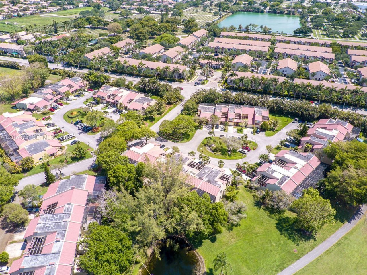 3350 Torremolinos Ave , Unit F-40, Doral, FL 33178 Photo