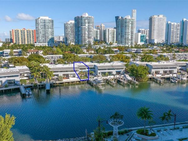 Unit 802, Sunny Isles Beach, FL 33160