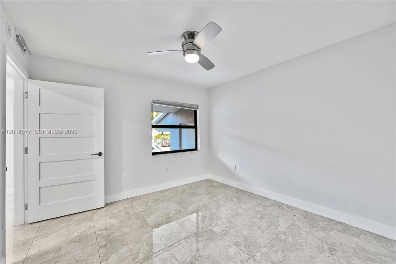 Please Call For Address, Unit 802, Sunny Isles Beach, FL 33160 Photo