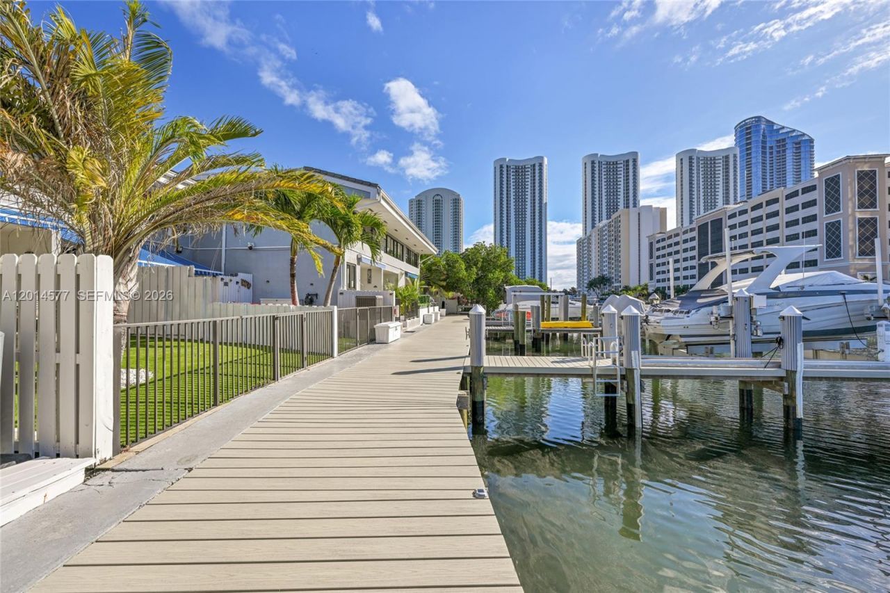 Please Call For Address, Unit 802, Sunny Isles Beach, FL 33160 Photo