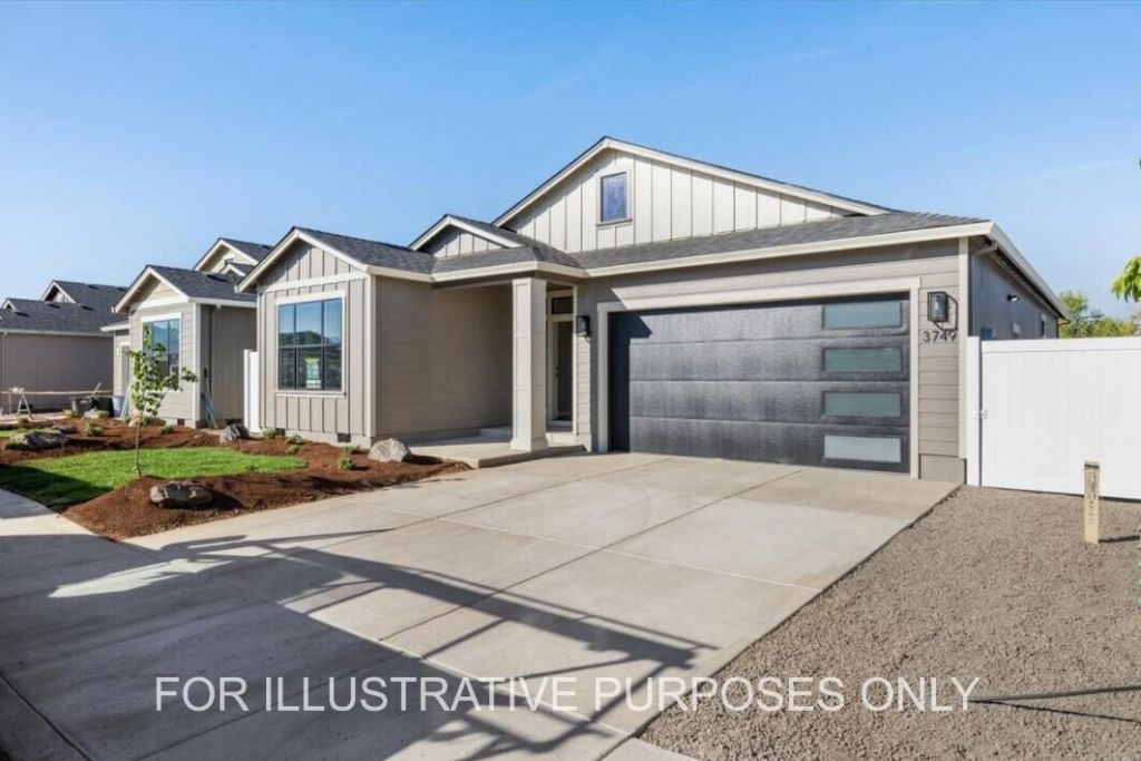 3671 Peregrine Way, White City, OR 97503 Main Photo