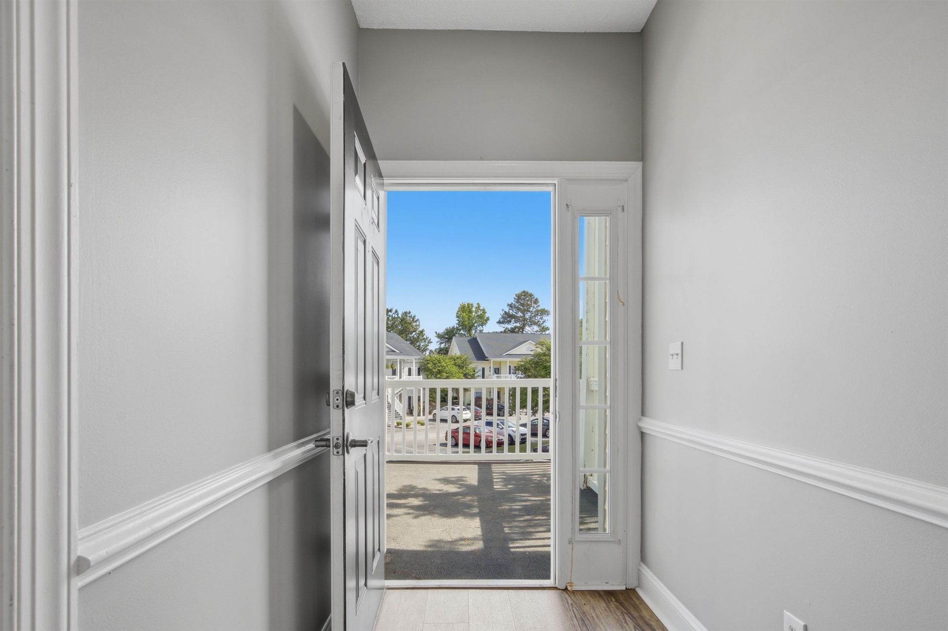 5054 Belleglen Ct. Photo 4