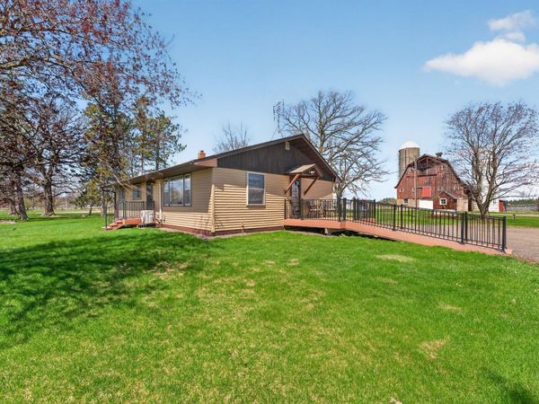 25184 Red Robin Road, Pine City, MN 55063