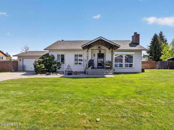 101 S Bentley PL, Post Falls, ID 83854