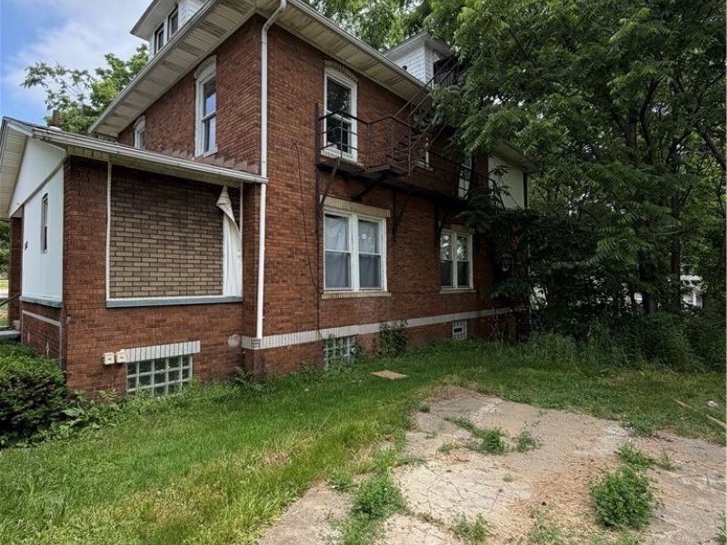 1413 East Avenue, Akron, OH 44307 Photo 3