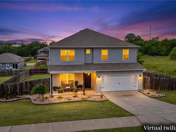 395 Worley Street , Huntsville, AR 72740