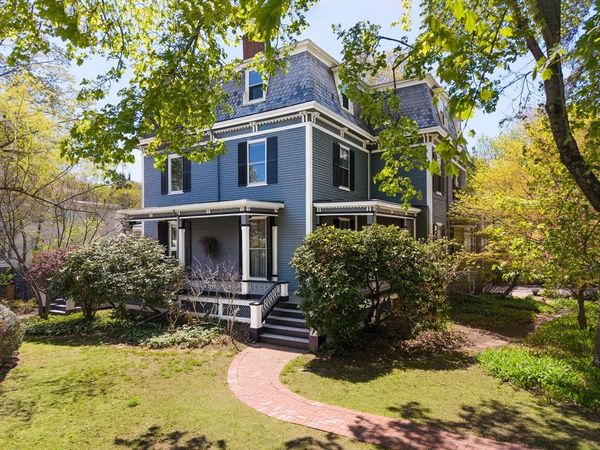 135 Langley Rd, Unit 135, Newton, MA 02459