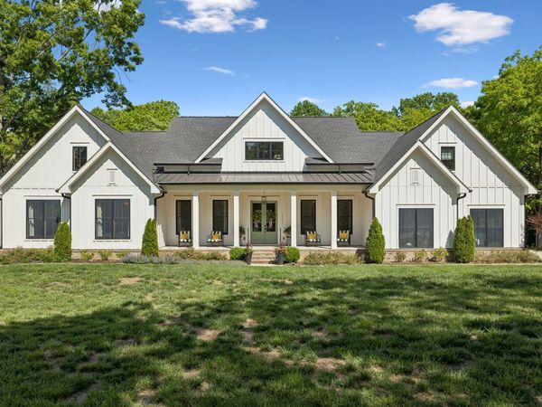 6008 Costello Farm Ln, Thompsons Station, TN 37179